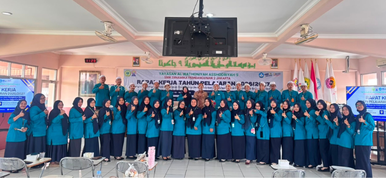 Rapat Kerja SMK Dinamika Pembangunan 2 Jakarta: Membangun Mutu Pendidikan yang Adaptif, Inovatif, da